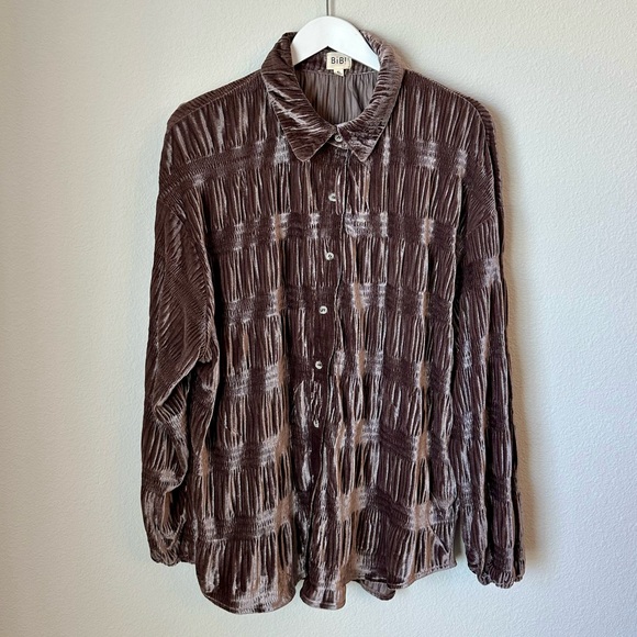 Anthropologie Tops - ☀️ ANTHROPOLOGIE BiBi Velvet Wrinkle Effect Tiered Shirring Long Sleeve